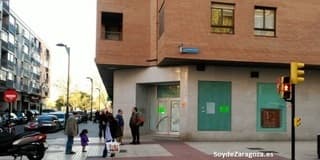 Casi 200 oficinas bancarias cierran en Zaragoza desde el 2008