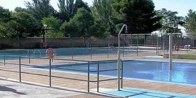 Piscina en el Centro Deportivo Municipal de San Gregorio