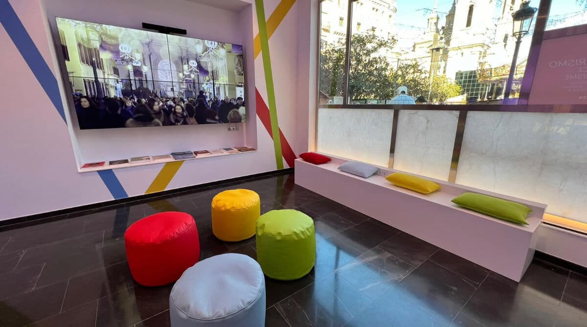 centro visitantes zaragoza plaza del pilar