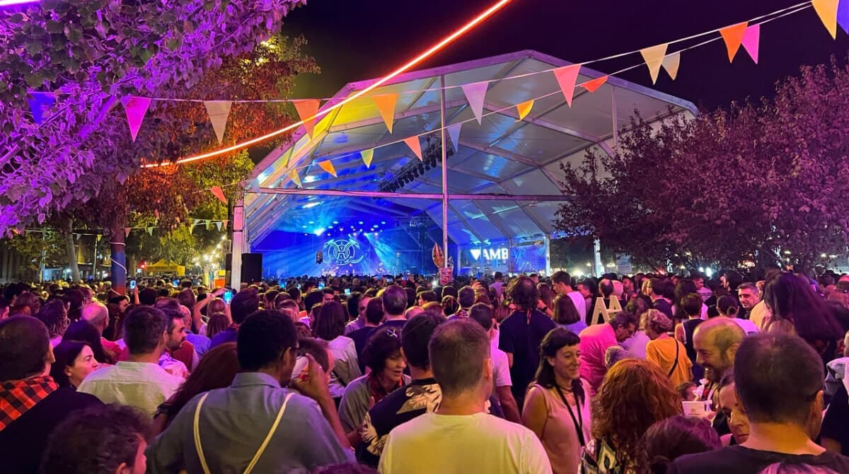 Programación de las foodtrucks en Pilares 2026