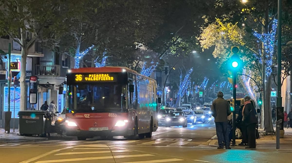 Las tarifas de bus y tranvía en Zaragoza, todavía “en el aire” para 2025