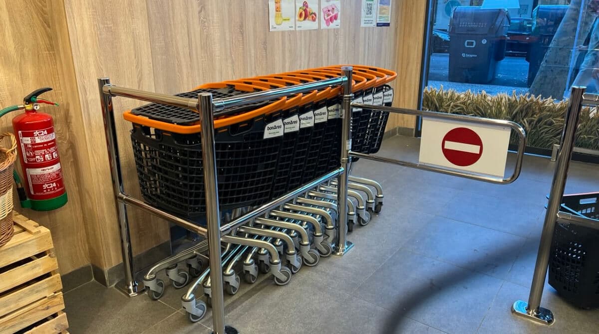 Dia y BonÀrea (con un gran retraso) abren supermercados en dos ejes comerciales de Zaragoza