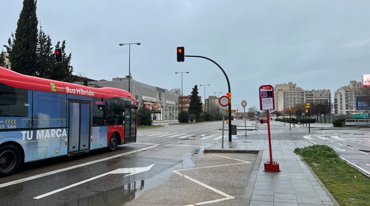 El lío de las paradas de bus en la estación Delicias: ¿por qué hay despistes?