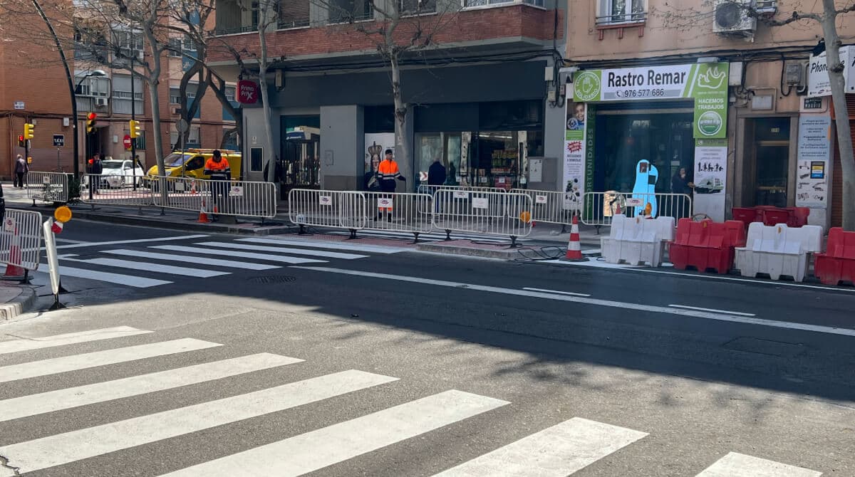 La avenida de Madrid estrena giro y paso de cebra: por qué y todos los detalles