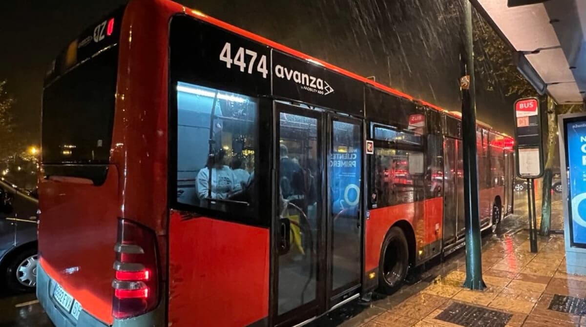 Recorte del servicio y subida del precio del transporte público de Zaragoza: así quedan las tarifas