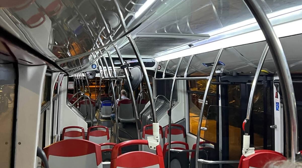 Del recorrido recto al nuevo en forma de «U» de una línea de bus de Zaragoza: no te preocupes si lo pierdes, llegas caminando