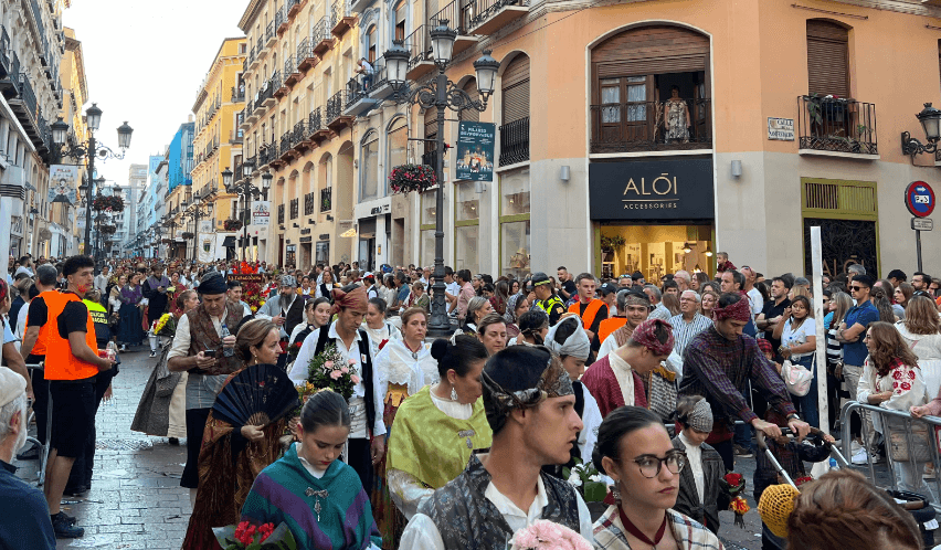 Normas para participar en la Ofrenda de Flores de Zaragoza