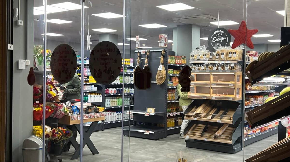 Supermercado Suma en Miralbueno