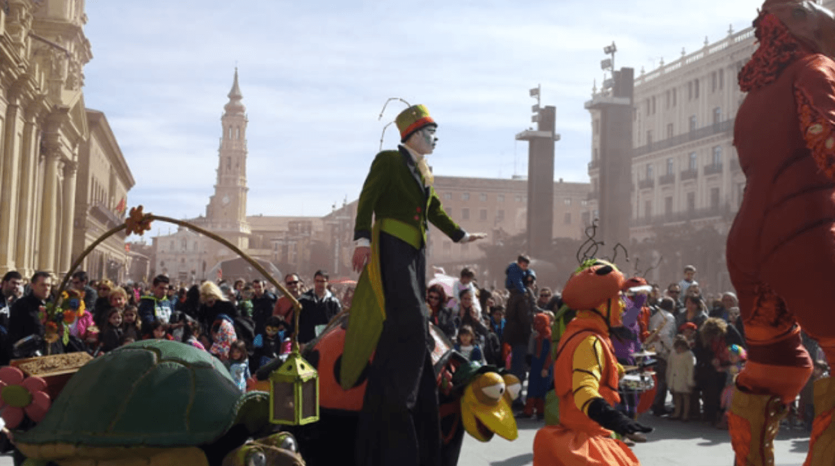 El Desfile del Carnaval cambia de recorrido por el centro de Zaragoza y obligará a desviar buses y tranvía