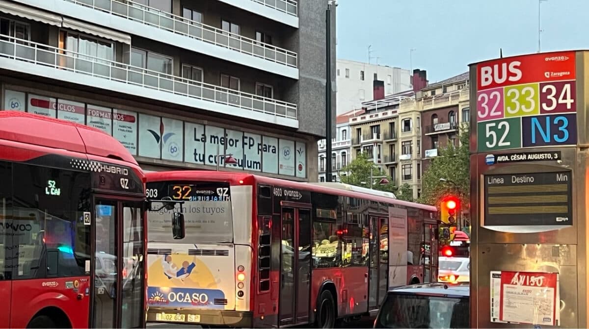 Bus 32 Avanza Zaragoza paradas