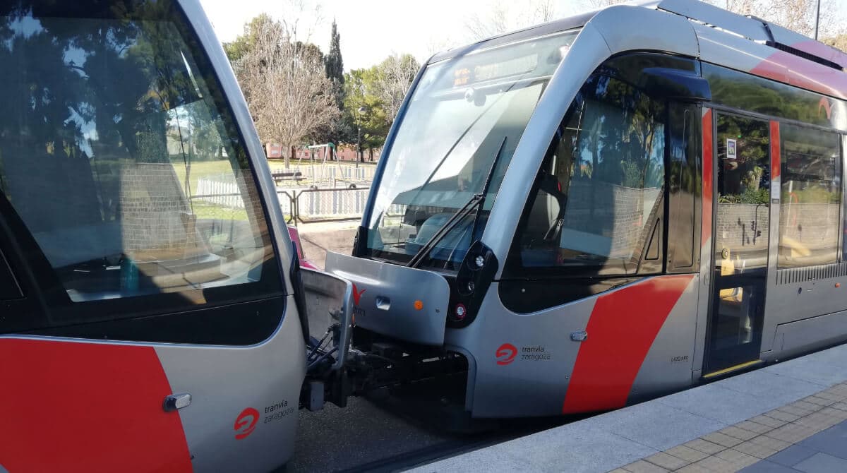 Cortes y desvíos de bus y tranvía por Santo Entierro del Viernes Santo en Zaragoza