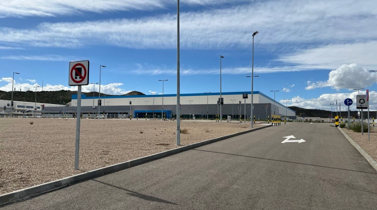 Amazon tiene vacías unas colosales instalaciones en Zaragoza: ¿por qué?