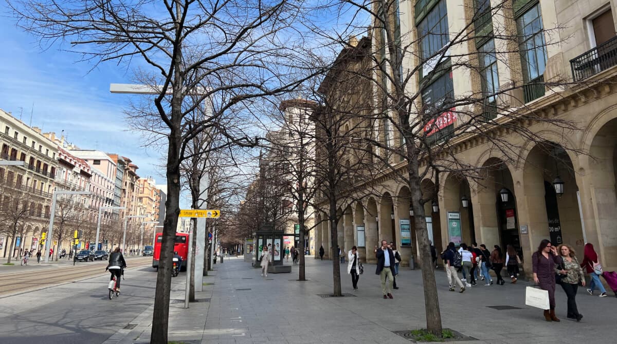 Una nueva marca abre en Independencia, en un local a 11.000 euros mensuales y hace «cambio de cromos»