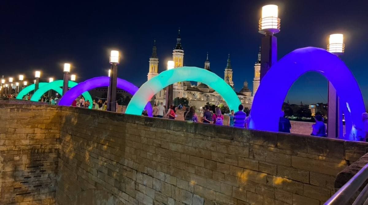 Corte del Puente de Piedra de Zaragoza