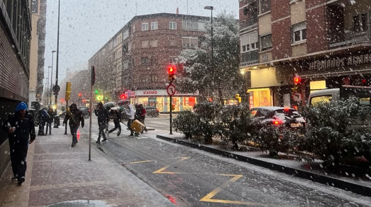 Avenida de Madrid nieve