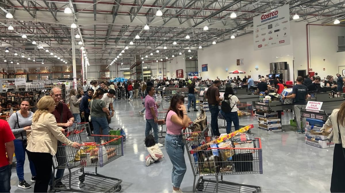 Costco Zaragoza domingos 2026