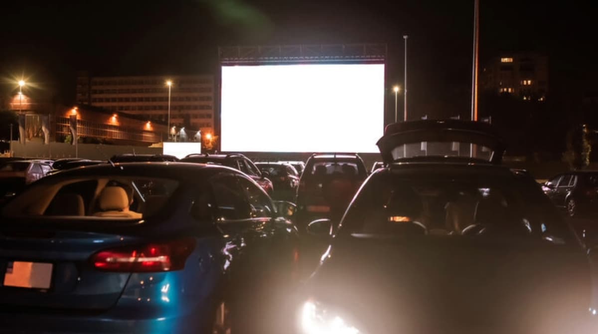 autocine almozara coches semana cultural