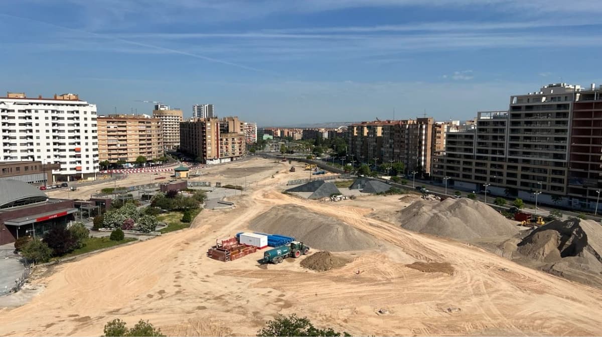 Zaragoza corta desde este lunes una de las zonas más transitadas: 15 líneas de bus afectadas