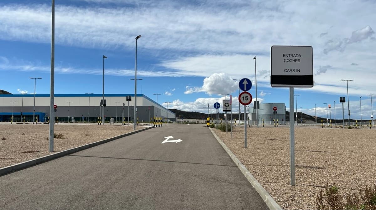 Amazon elige Zaragoza para estrenar un centro único en España: así cambiará la logística de millones de pedidos