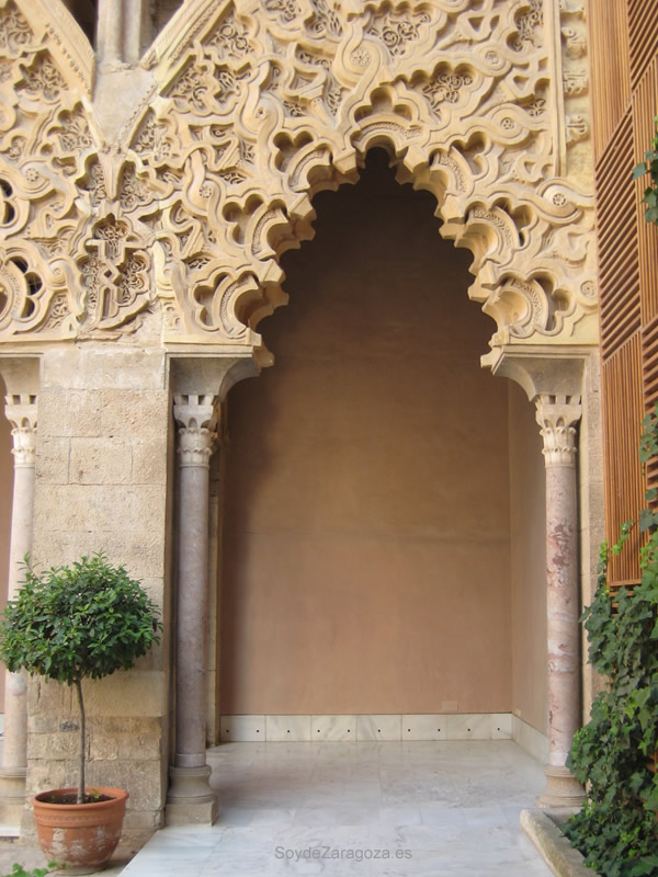 Arcos de la Aljafería que no son reclamados por Madrid
