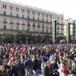 En el centro de la plaza se repartían los espectáculos itinerantes