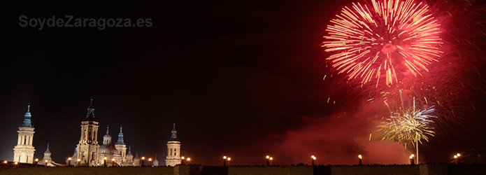 Fuegos artificiales en la Traca Final Fin de Fiestas