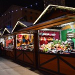 Casetas del mercadillo navideño de la Plaza del Pilar de Zaragoza en la Navidad 2014-2015