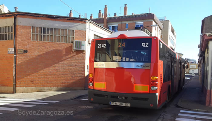 Parte trasera del nuevo autobús de Zaragoza