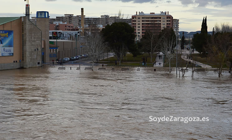 La zona de entrada a Helios cubierta por el agua