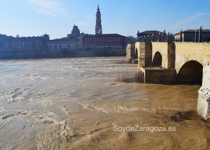 crecida-tras-puente-piedra