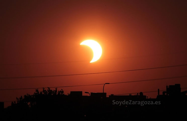 El eclipse solar podrá ser visto en Zaragoza siguiendo los consejos.