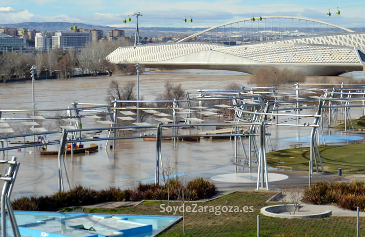 expo-zaragoza-bajo-agua