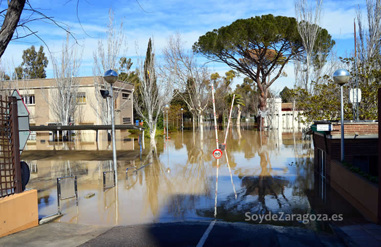 inundacion-tiro-pichon-almozara-entrada