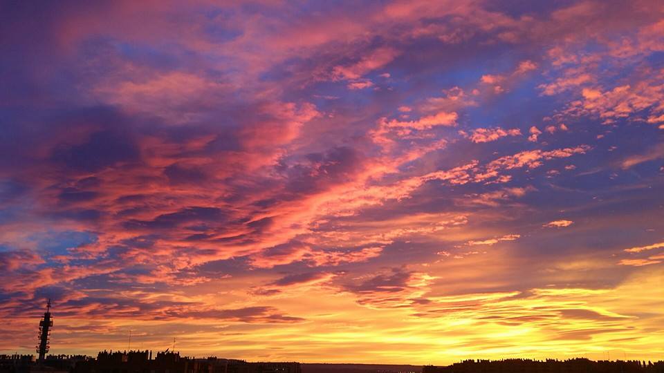 Resultado de imagen para ATARDECER