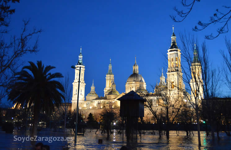 ranillas-inundada-de-noche