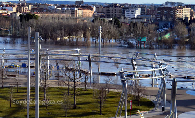 vista-desde-acuaro-frente-fluvial-ribera-expo-crecida-ebro