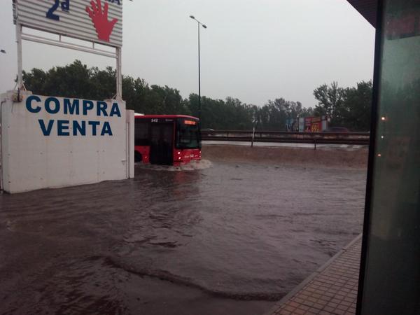 casetero-inundacion-tormenta-11-junio