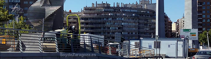 Corte del Puente de la Almozara dirección centro.