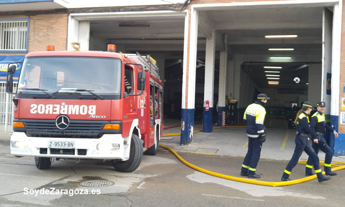 bomberos-apagan-fuego-galletas-asinez