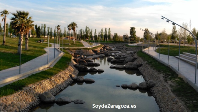 canal-aguas-bravas-parque-agua