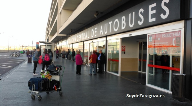 Entrada a la Estación de AutobusesEntrada a la Estación de Autobuses