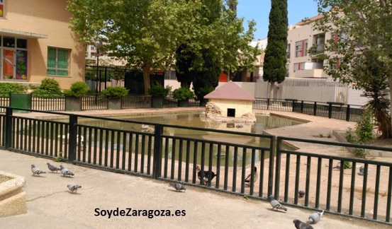 estanque-miralbueno-plaza-centro-civico