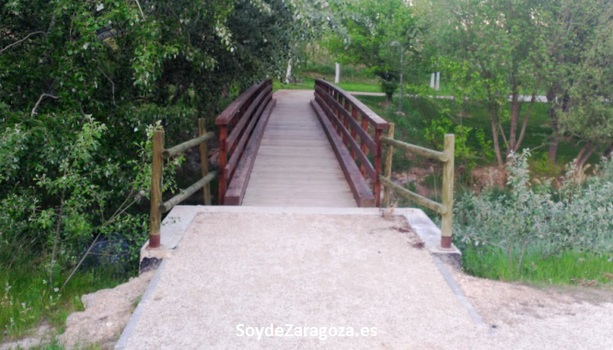 fuente-junquera-zona-verde-zaragoza