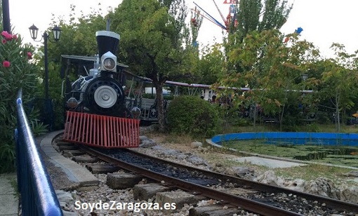 tren-parque-de-atracciones