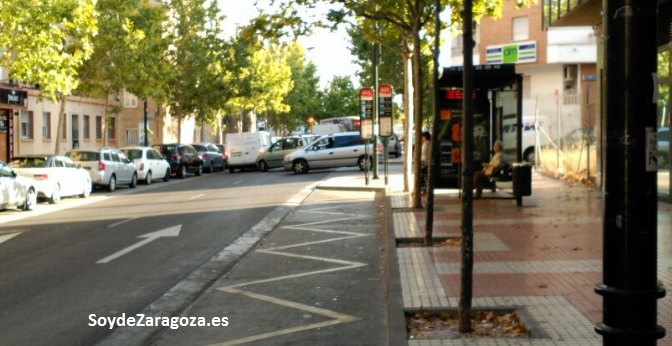 Parada en Fray Julián Garcés, paradas de líneas en Torrero