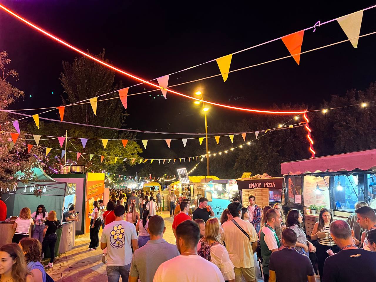 Ebro Food Festival 2023 foodtrucks en Pilares