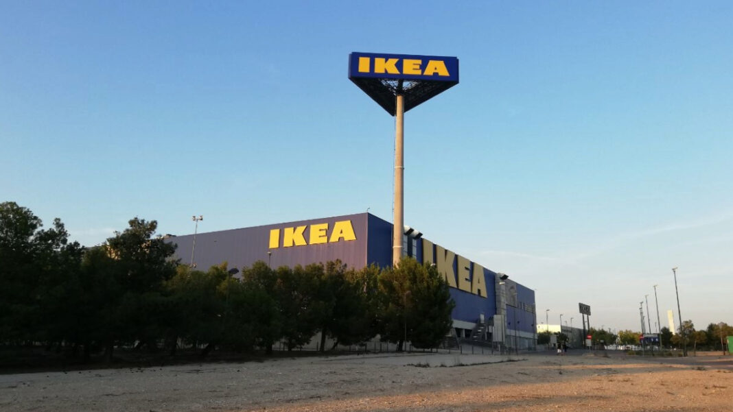 Ikea subastará muebles con descuentos del 90 en su tienda de Puerto