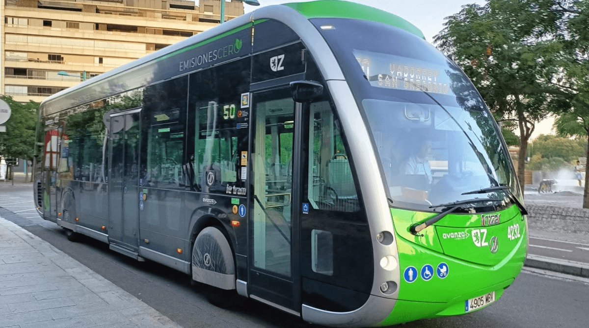 Bus de Avanza en Zaragoza