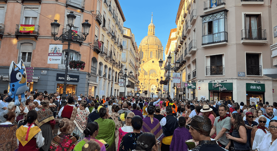 Ofrenda de Flores del Pilar 2025